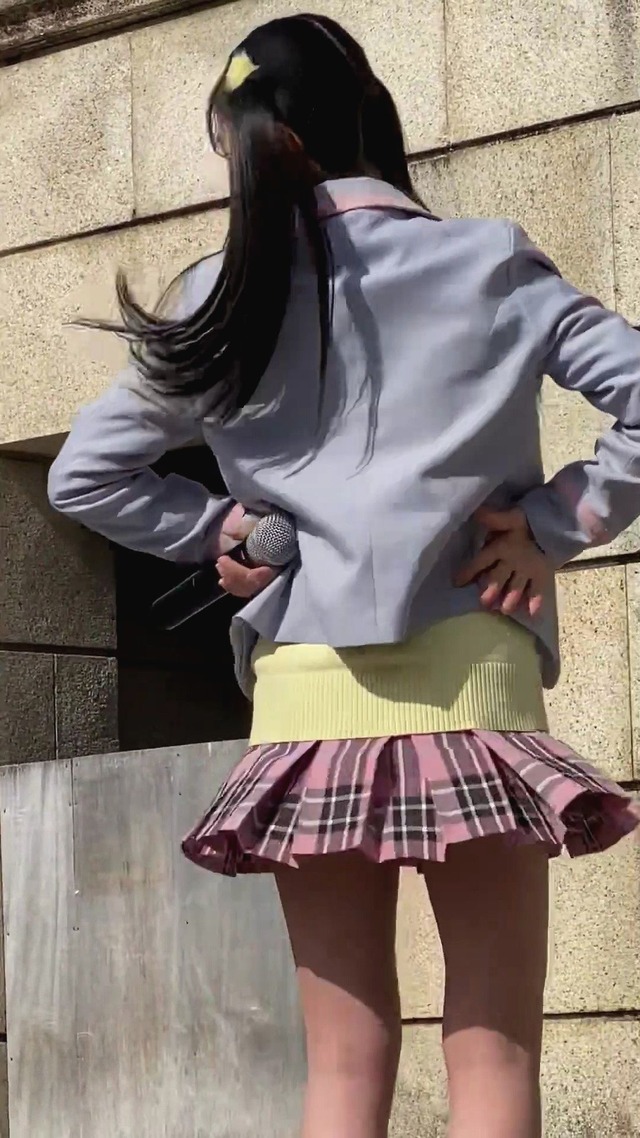 地下アイドルスプラウト学園女子高校生ＪＫ制服チェックミニスカートパンチラ (16)