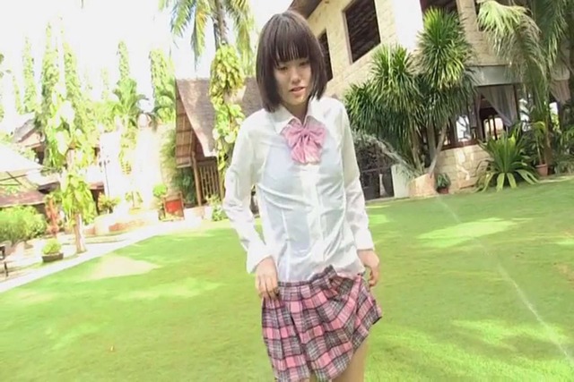 佐々木みゆう 「みゆうの課外授業4」１５歳中学３年生マイクロビキニ水着半裸セミヌード  (261)