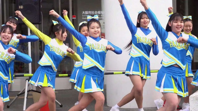 清純女子高生ＪＫチアガールチアリーダーミニスカーパンチラパンツ丸見え (136)