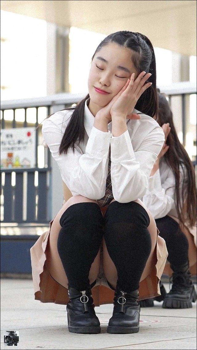 JSJC地下アイドルwhite superior超ミニスカートパンチラ (43)