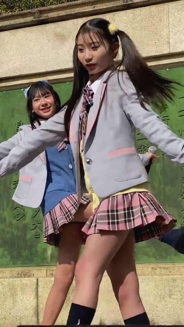 地下アイドルスプラウト学園女子高校生ＪＫ制服チェックミニスカートパンチラ (6)