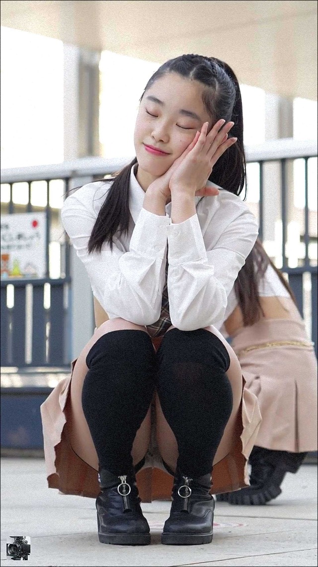 JSJC地下アイドルwhite superior超ミニスカートパンチラ (5)