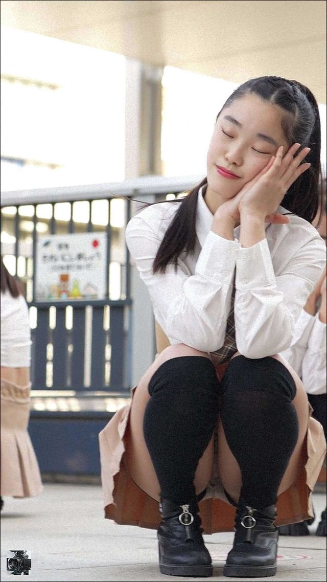 JSJC地下アイドルwhite superior超ミニスカートパンチラ (52)