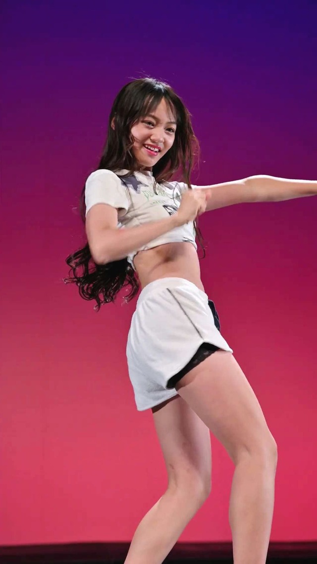 13歳中学1年生ＪＣ１アイゲキ地下アイドル星瑠菜おへそふとももパンチラ (68)