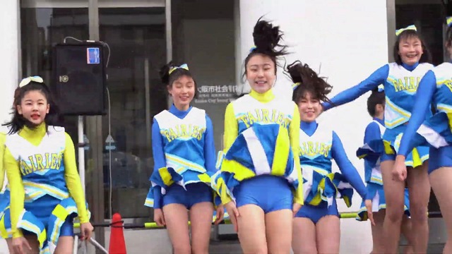 清純女子高生ＪＫチアガールチアリーダーミニスカーパンチラパンツ丸見え (149)