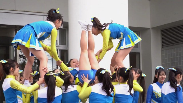 清純女子高生ＪＫチアガールチアリーダーミニスカーパンチラパンツ丸見え (51)