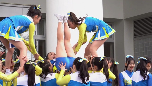 清純女子高生ＪＫチアガールチアリーダーミニスカーパンチラパンツ丸見え (66)