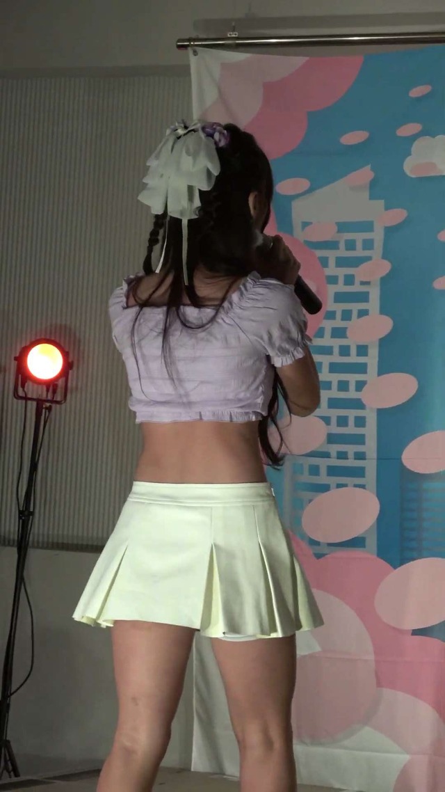 12歳小学校6年生JS6アイゲキ地下アイドル星瑠菜おへそふともも超ミニスカートパンチラ (5)