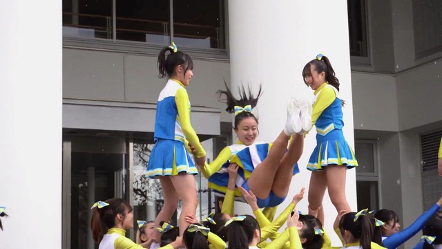 清純女子高生ＪＫチアガールチアリーダーミニスカーパンチラパンツ丸見え (134)