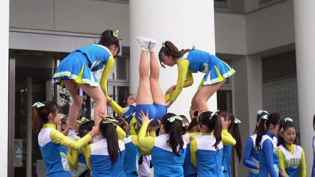 清純女子高生ＪＫチアガールチアリーダーミニスカーパンチラパンツ丸見え (31)