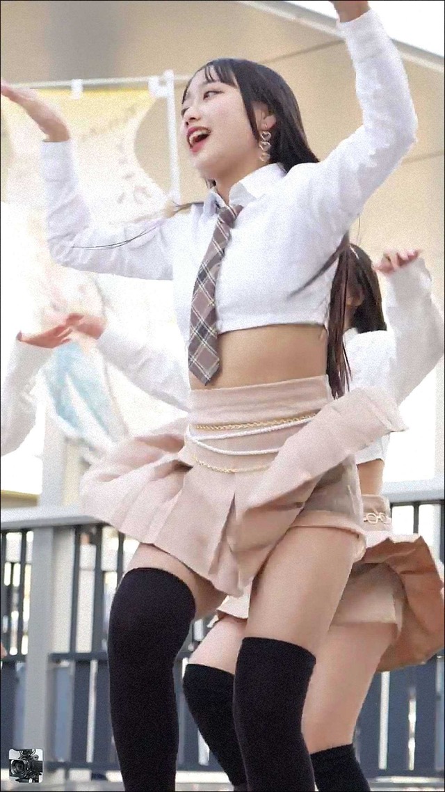 JSJC地下アイドルwhite superior超ミニスカートパンチラ (114)