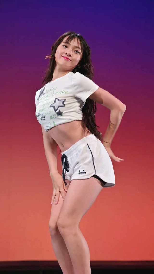 13歳中学1年生ＪＣ１アイゲキ地下アイドル星瑠菜おへそふとももパンチラ (53)