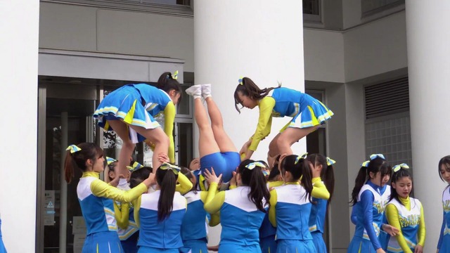 清純女子高生ＪＫチアガールチアリーダーミニスカーパンチラパンツ丸見え (22)