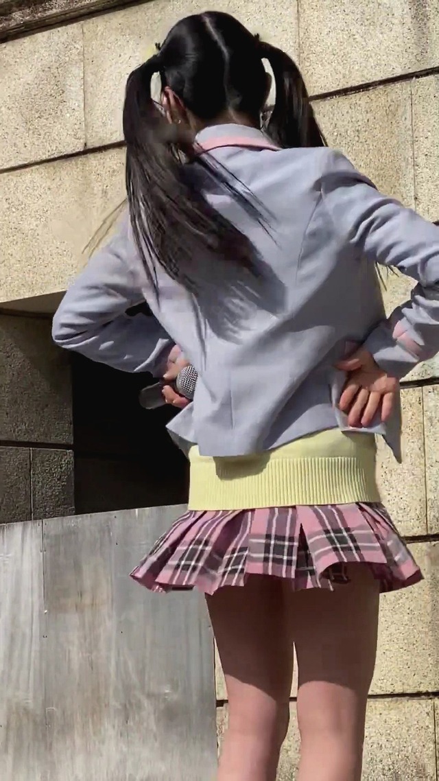 地下アイドルスプラウト学園女子高校生ＪＫ制服チェックミニスカートパンチラ (22)