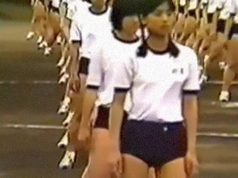 お嬢様女子高三つ編み少女が濃紺ブルマでヴァージンダンス : ちょっとエッチなブログ