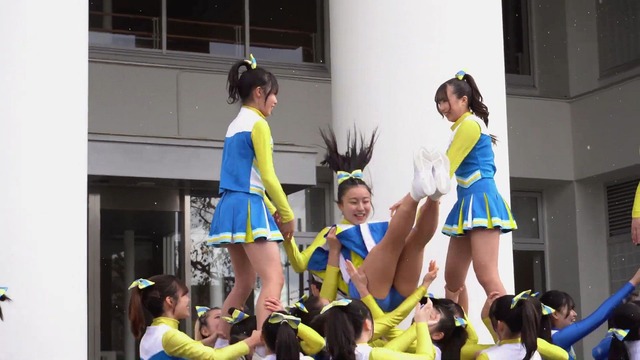 清純女子高生ＪＫチアガールチアリーダーミニスカーパンチラパンツ丸見え (135)