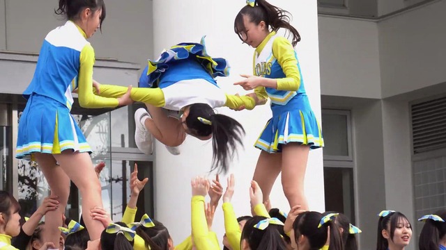 清純女子高生ＪＫチアガールチアリーダーミニスカーパンチラパンツ丸見え (103)