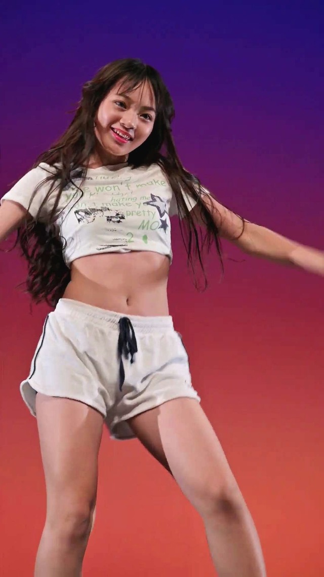 13歳中学1年生ＪＣ１アイゲキ地下アイドル星瑠菜おへそふとももパンチラ (78)