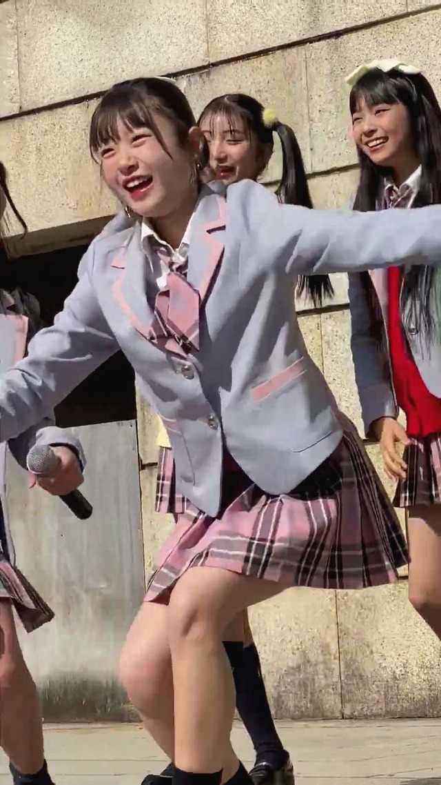 地下アイドルスプラウト学園女子高校生ＪＫ制服チェックミニスカートパンチラ (56)