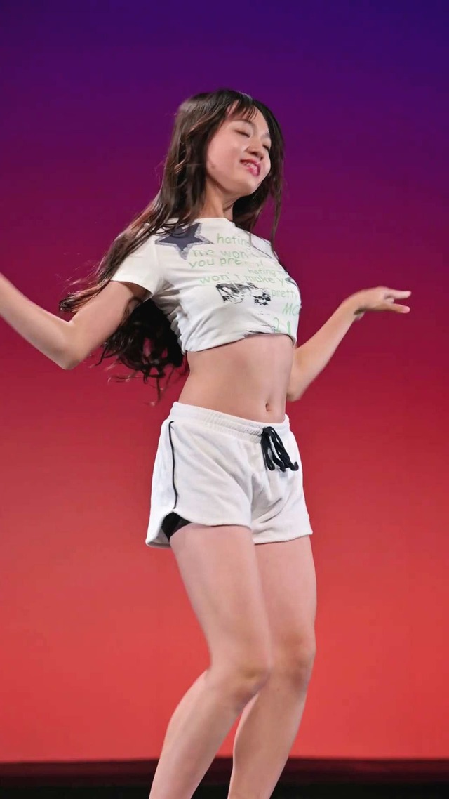 13歳中学1年生ＪＣ１アイゲキ地下アイドル星瑠菜おへそふとももパンチラ (60)