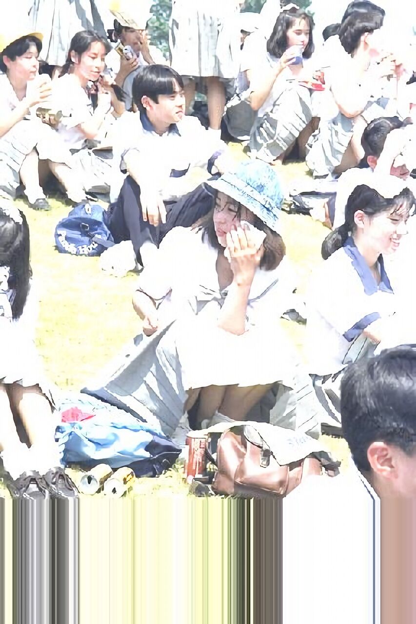 甲子園 盗撮 高校野球地方予選、応援する素人制服女子高生のスカートの中、秘密の花園パンティーを盗撮 : ちょっとエッチなブログ