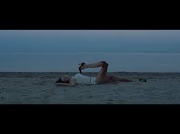 イットフォローズ ネタバレ ネタバレ レンタルdvd 何を借りればいいの