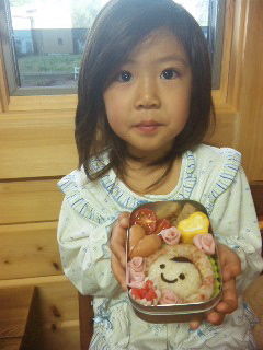 美桜ちゃんポンチャ弁当2