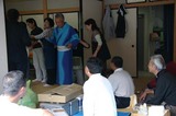 西塩子回り舞台着付け061015