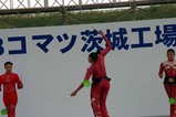 コマツ茨城工場フェア(2)中国雑技団コマ回し