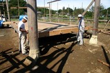 西塩子の回り舞台08-09-287組立中