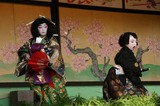 西塩子回り舞台組立061028速報