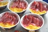那珂湊かつお祭09-07-05(3)いくら丼鉄火丼
