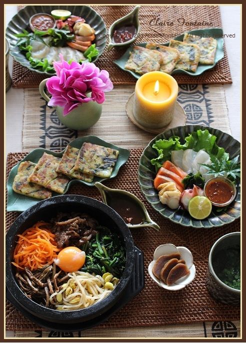 韓国風ピリ辛タレ で 刺身を食す 石焼ビビンパ Clairefontaine 韓国風ピリ辛タレ で 刺身を食す 石焼ビビンパ Clairefontaine