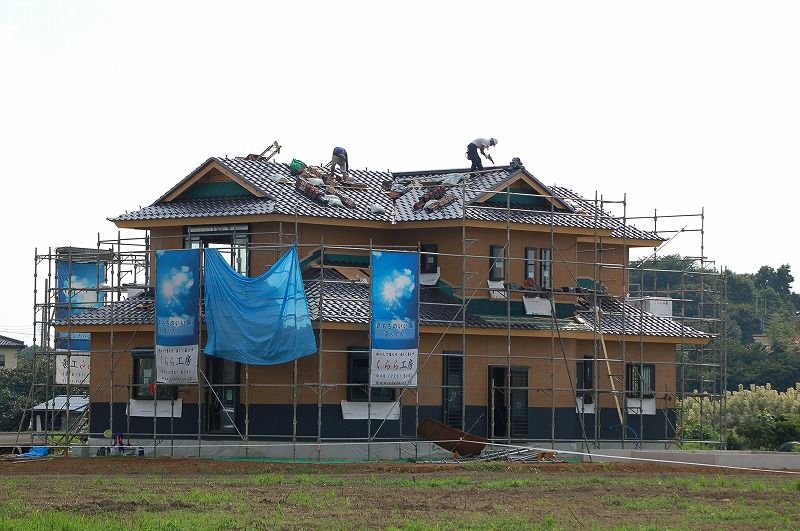 屋根瓦の耐震性を強化した 地震に強い瓦屋根工事 くらら日記