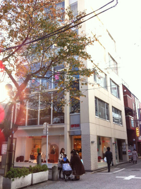 Clap取扱店舗 フィットネスショップ自由が丘 Clap Staff