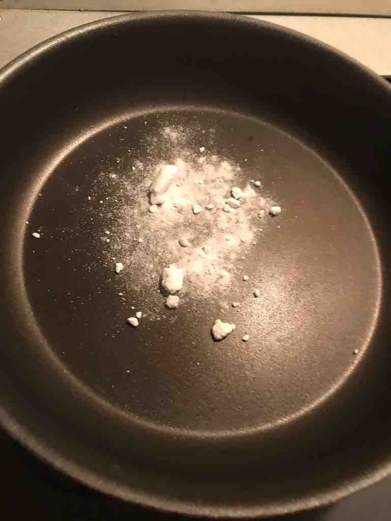 テフロン鍋の焦げに重曹使っても大丈夫 汚部屋 片付け 掃除日記