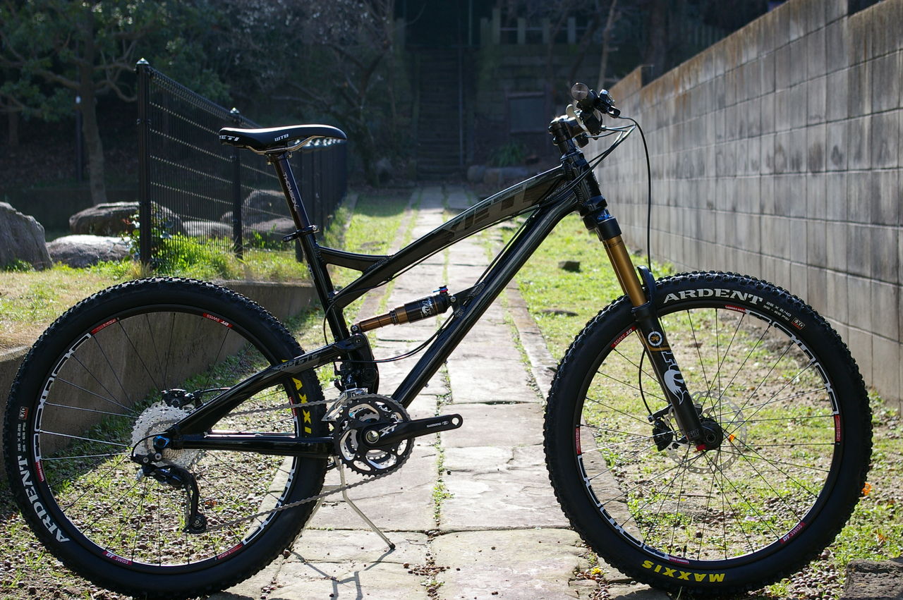 YETI SB-66 A : CLEAT BICYCLE