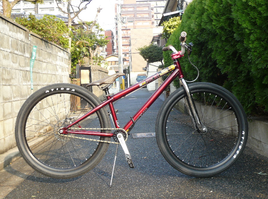 街遊びマシン : CLEAT BICYCLE
