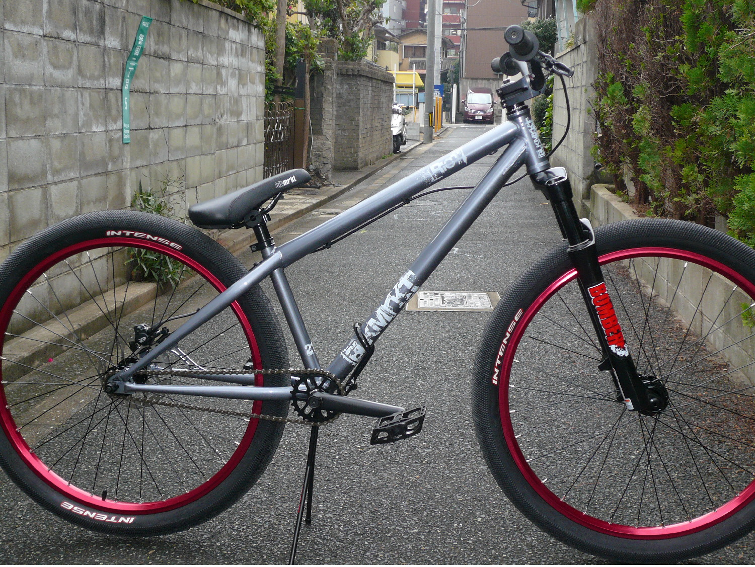昨日の続きでBLKMRKT! : CLEAT BICYCLE 昨日の続きでBLKMRKT! : CLEAT BICYCLE