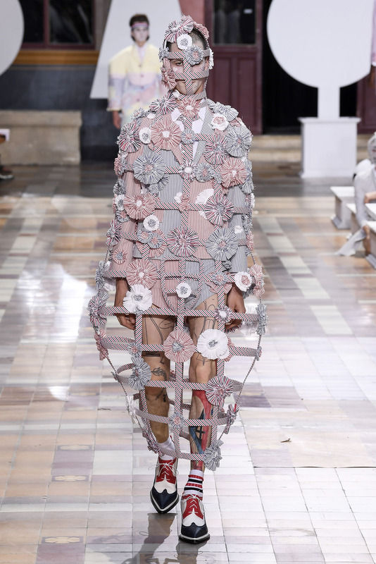 よろ速 画像 パリコレメンズ最先端のファッションがこちら