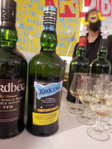 飲んでみた】アードベッグ・デー2022限定「アードコア」は ...