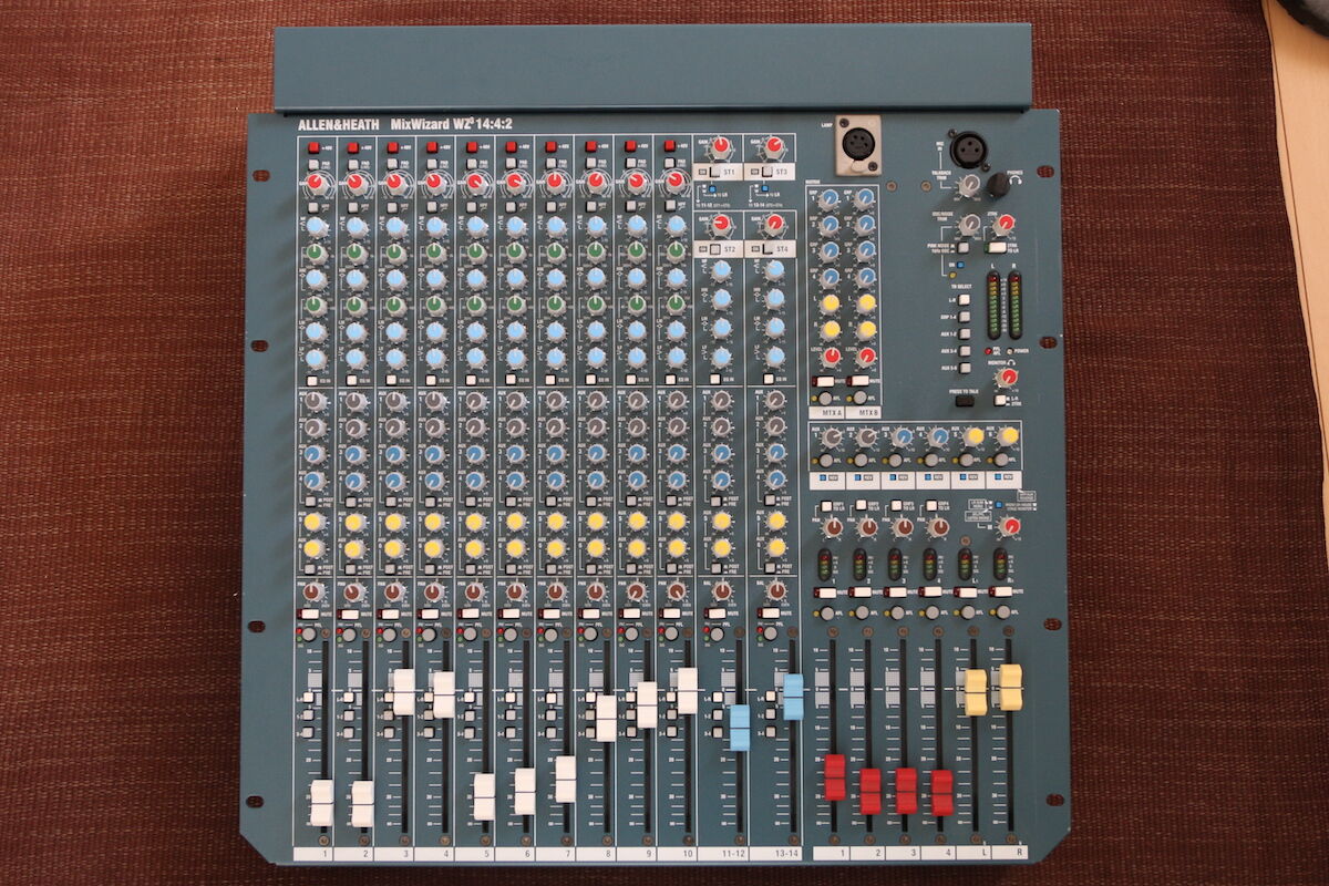 ALLEN&HEATH MixWizard WZ3 14:4:2 : にっきちょう ALLEN&HEATH MixWizard WZ3 14:4:2 : にっきちょう