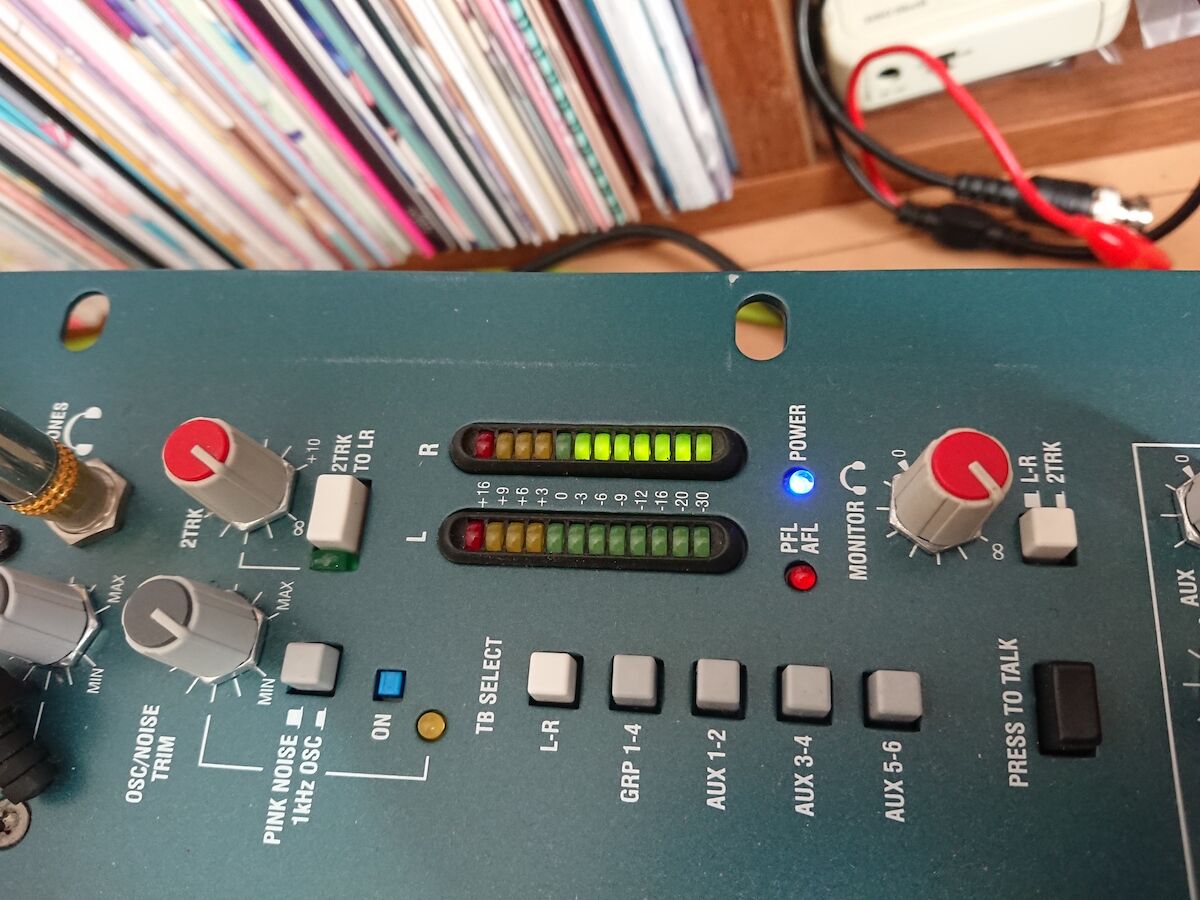 ALLEN&HEATH MixWizard WZ3 14:4:2 : にっきちょう ALLEN&HEATH MixWizard WZ3 14:4:2 : にっきちょう