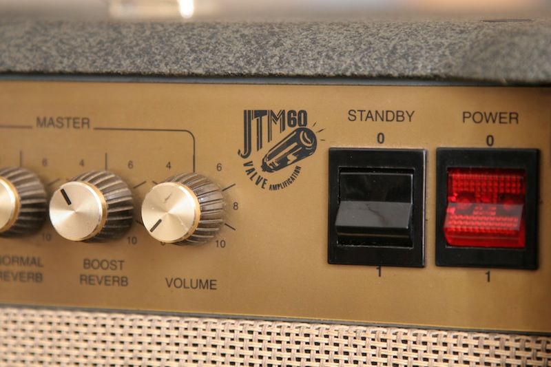 マーシャルギターアンプ　真空管アンプ　JTM60 60w Marshall JTM60 / JTM600 税込販売価格 ￥69,800- 中古 今もなお