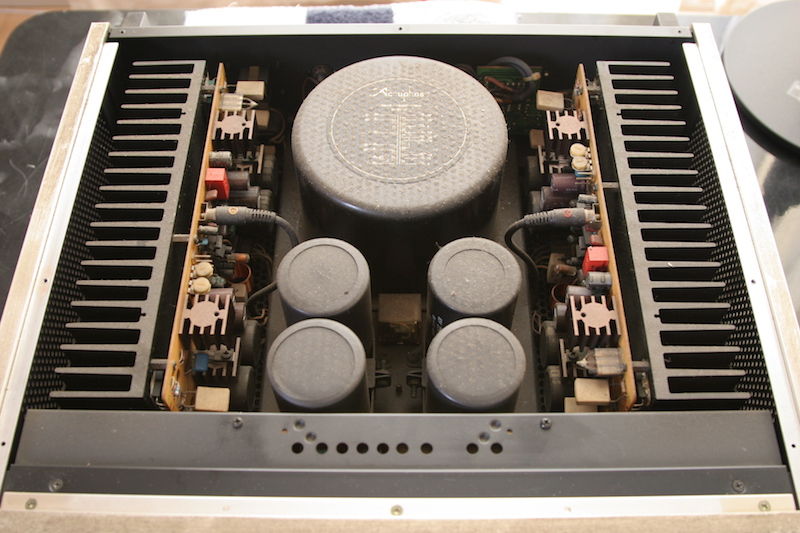Accuphase P-266 : にっきちょう Accuphase P-266 : にっきちょう