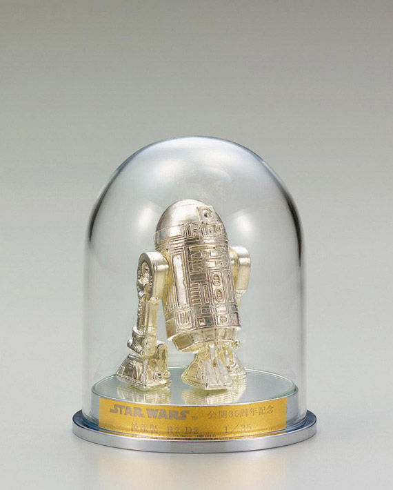 記念メダル　スターウォーズ展　C-3PO 供給元問合せ】英国 2023年 スター・ウォーズ(TM) R2-D2 & C-3PO