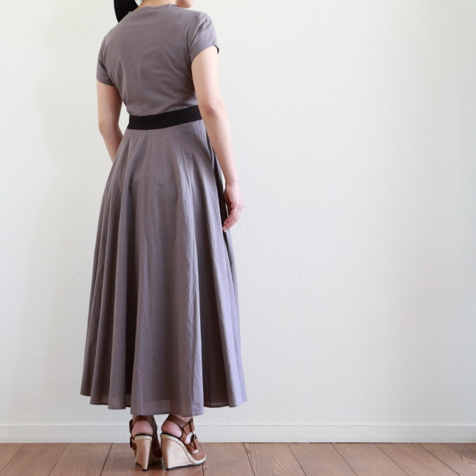 M A R I H A ～ 夏のピアノのドレス : CLOSET