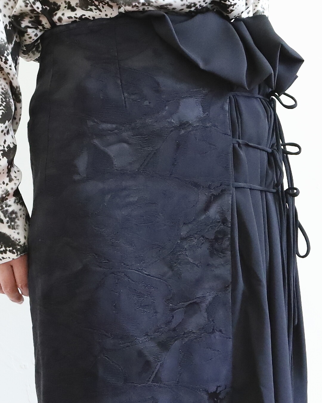 【DRIES VAN NOTEN】Sebia フローラルジャカード ミディスカート DRIES VAN NOTEN ~ 超エレガント!ジャカードスカート : CLOSET