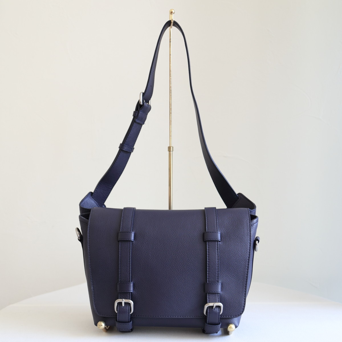 DRIES VAN NOTEN ~ カーフレザーのボディバッグ : CLOSET DRIES VAN NOTEN ~ カーフレザーのボディバッグ : CLOSET