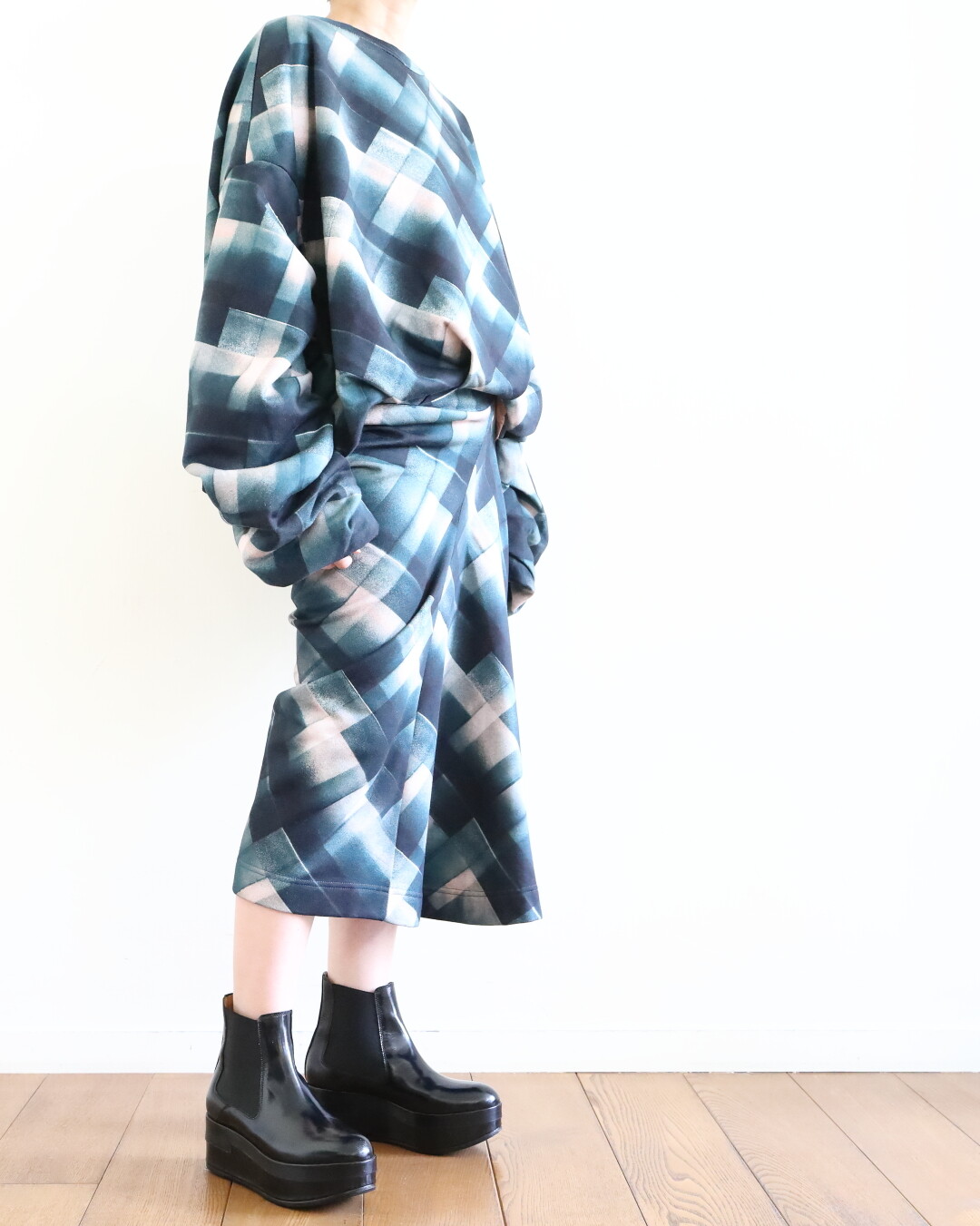 DRIES VAN NOTEN ～ スウェット生地のスカート : CLOSET